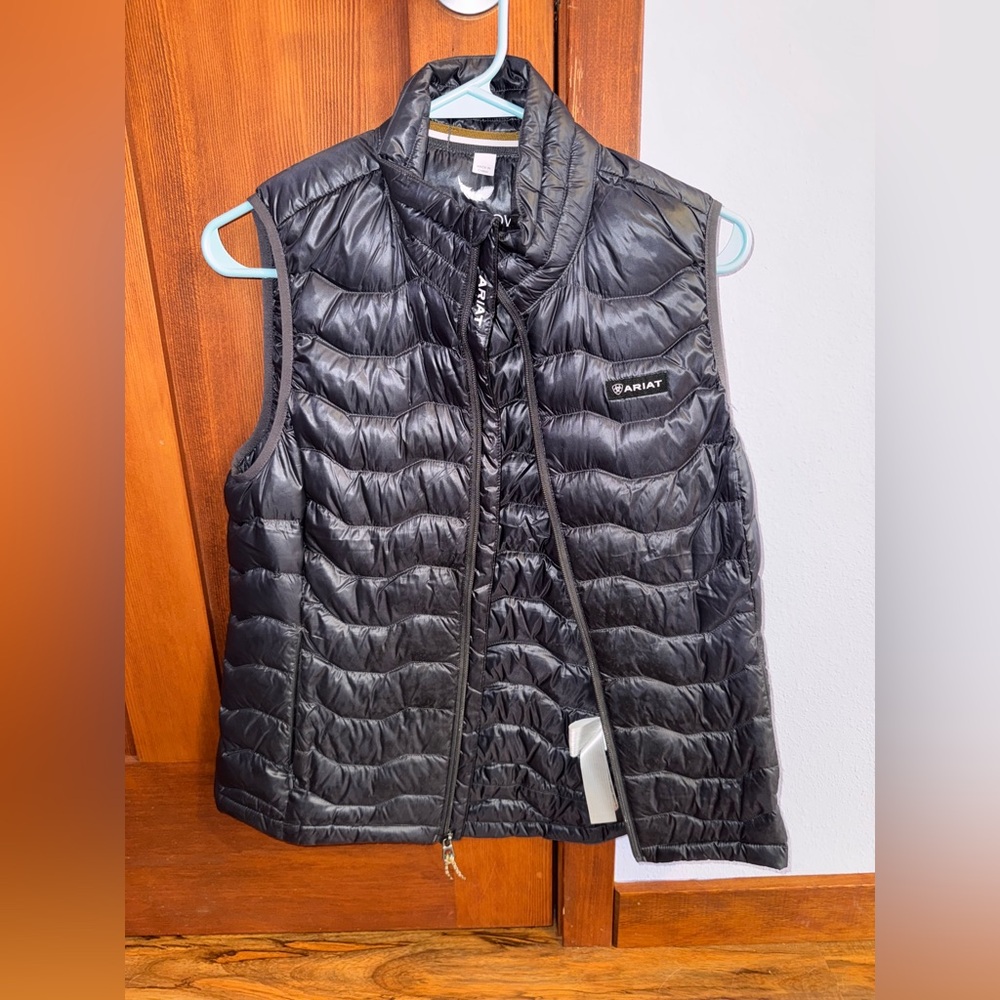Ariat Women’s Small Ideal Down Feather Vest